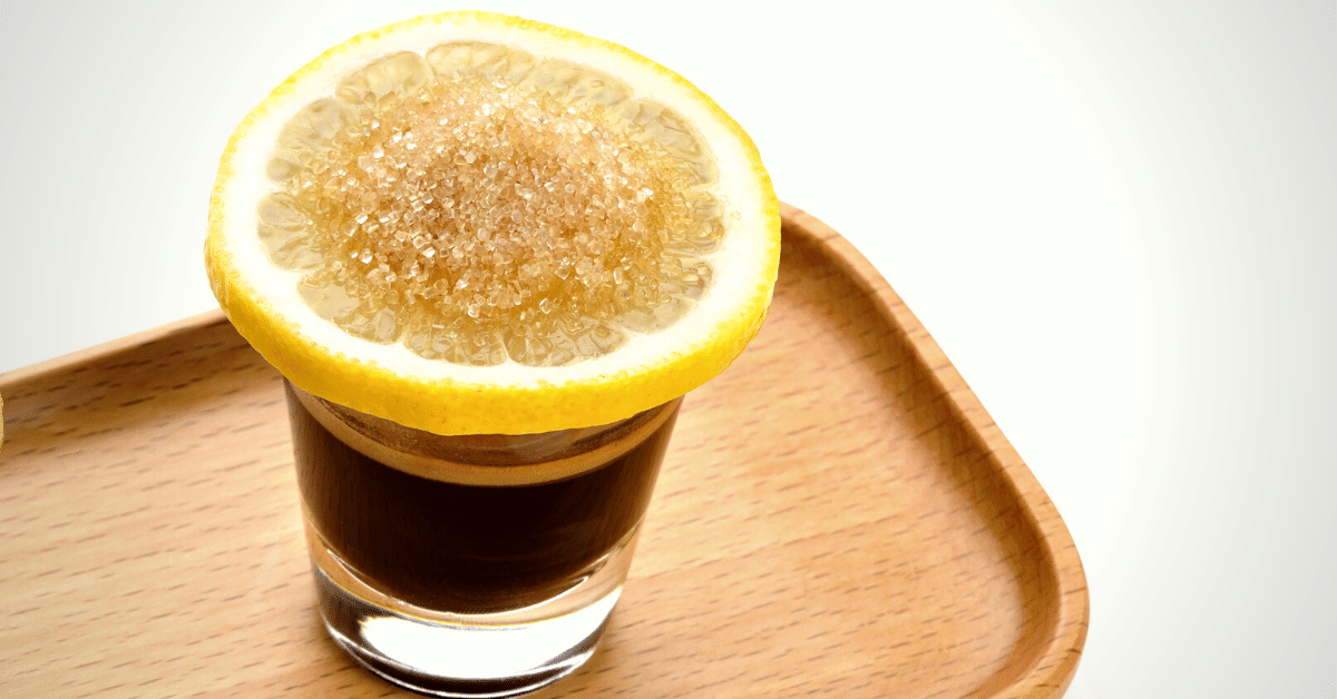 coffee with lemon