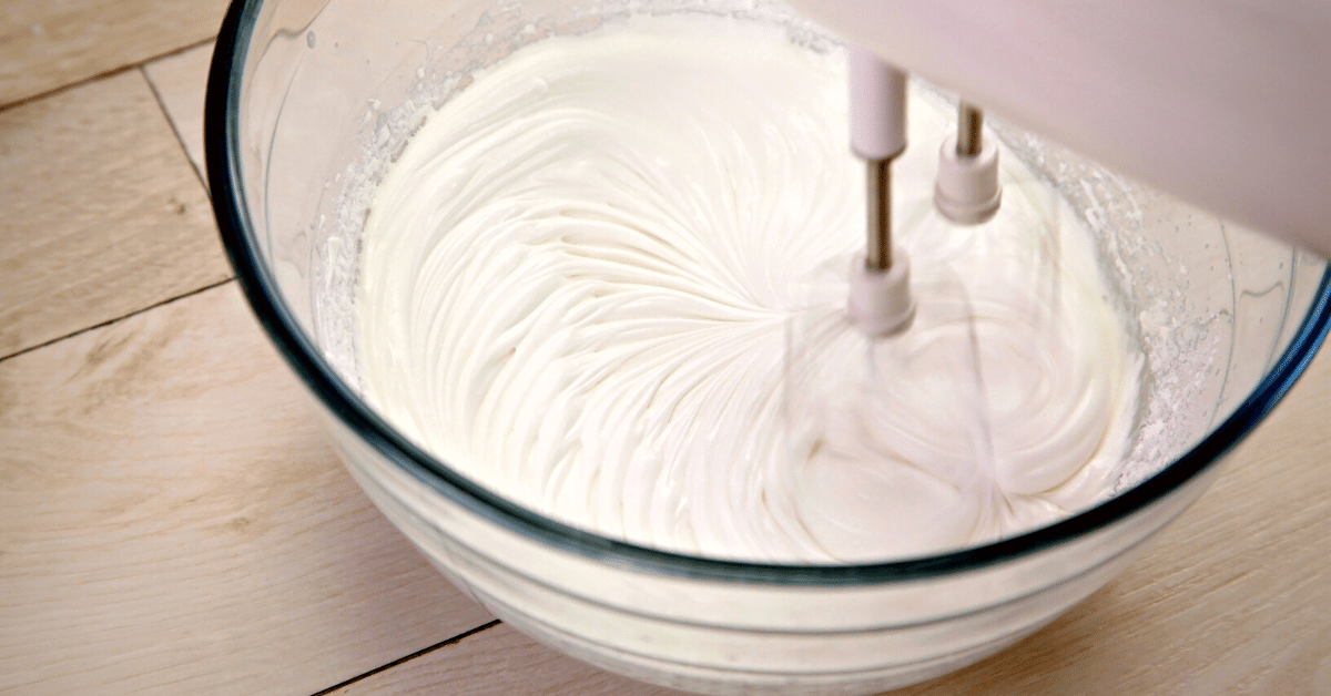 whipping cream mixer